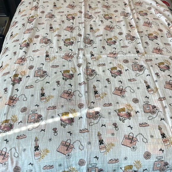 LITTLE HOMETOWN MUSLIN SWADDLE CHAMPAGNE DREAMS - Picture 3 of 4